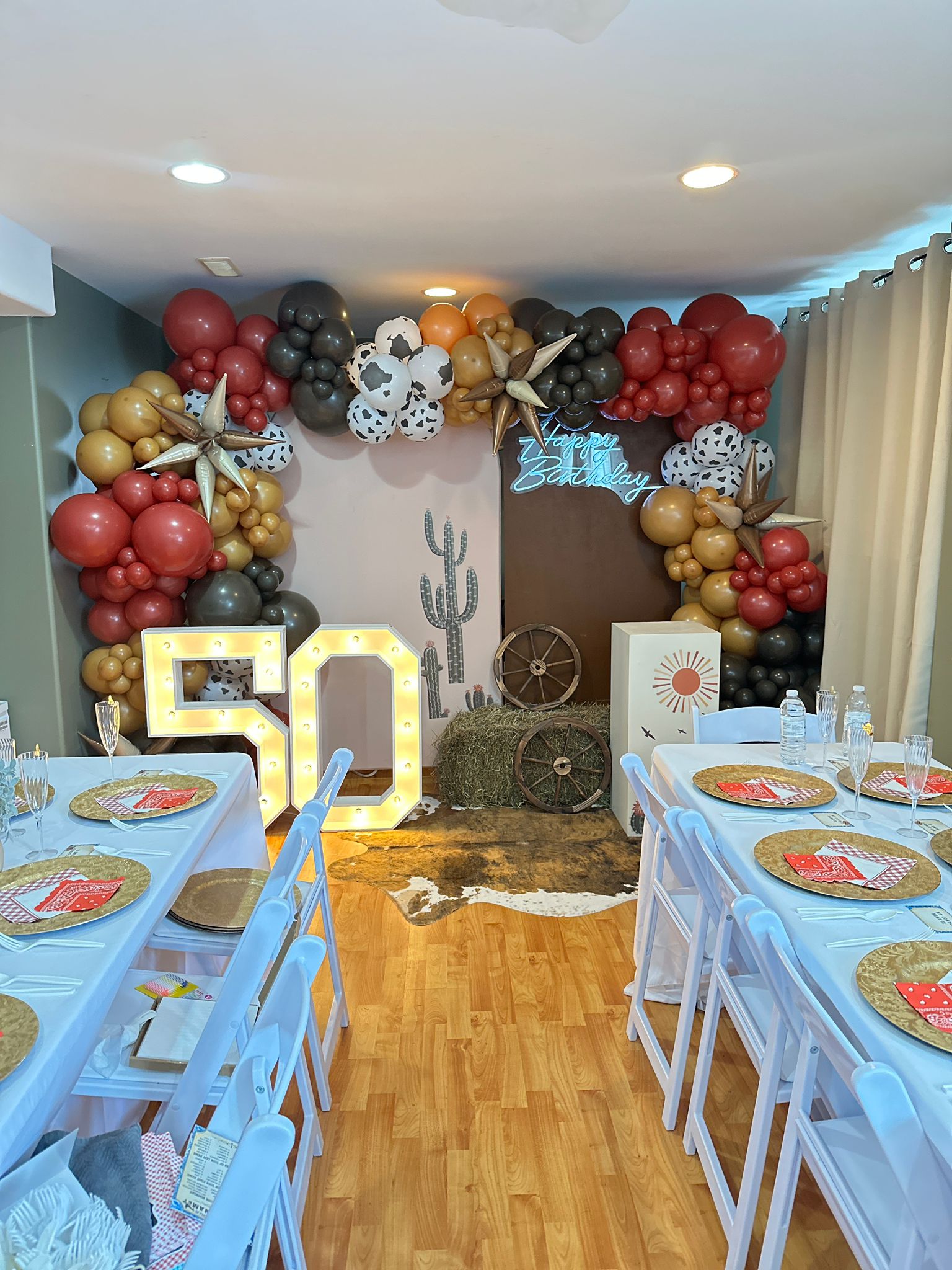 adult-party-balloon-garland-brandon-mb (1)