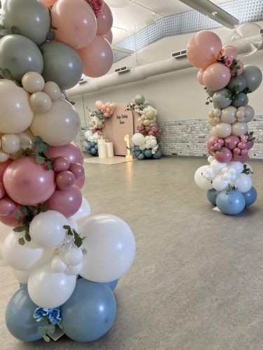 First birthday balloon decor in Mcgregor